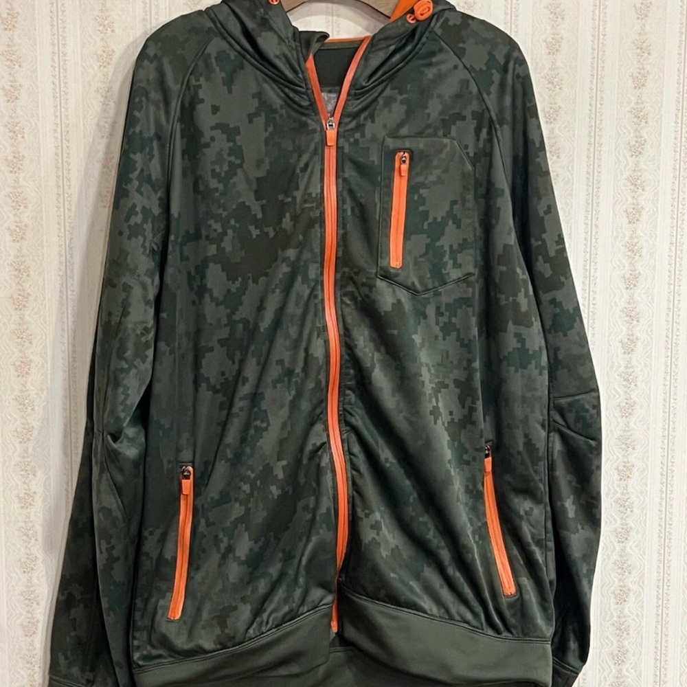 Men's Camouflage Windbreaker with Orange Zippers